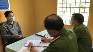 Chuyên án buôn lậu xăng giả 920G: Bắt khẩn cấp thêm tám nghi can