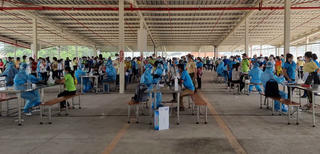 Bệnh viện Đa khoa Đồng Nai đẩy nhanh tiến độ tiêm vaccine để giảm các ca bệnh nặng