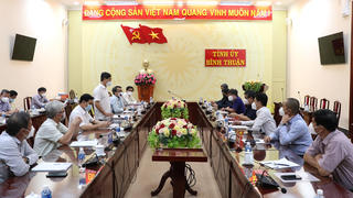 Bình Thuận kiến nghị cấp thêm vắc xin phòng COVID-19 