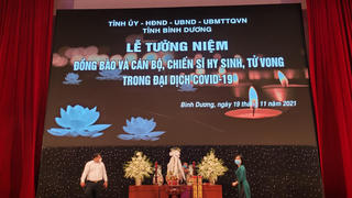 Bình Dương tưởng niệm tri ân đồng bào, cán bộ chiến sĩ đã mất trong đại dịch COVID-19