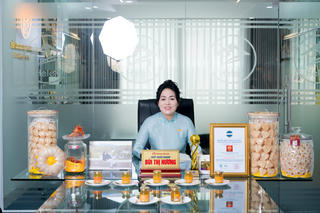 Chủ tịch Yến Helen Bùi Thị Hương:  Pháp luật là con đường dẫn dắt tới thành công