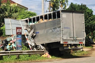 Tai nạn liên hoàn trên đường Hồ Chí Minh nhánh Đông