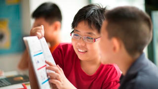 Học bổng giúp học sinh Việt nâng cao năng lực tiếng Anh
