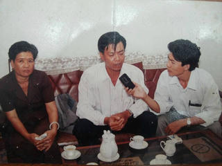 'Chuyện muôn năm mới' của những người đồng nghiệp cũ