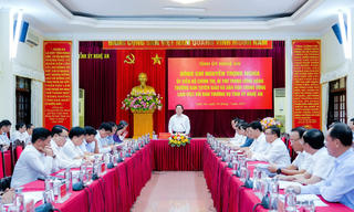Trưởng ban Tuyên giáo và Dân vận Trung ương làm việc với Ban Thường vụ Tỉnh ủy Nghệ An