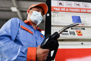 Chiều nay, giá xăng có thể giảm