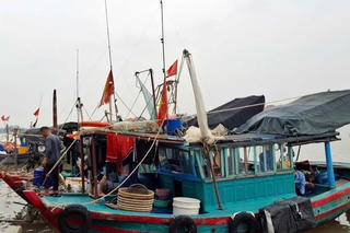 13 tỉnh, thành nhanh chóng triển khai công tác đảm bảo an toàn đê điều ứng phó bão số 3 và mưa lũ