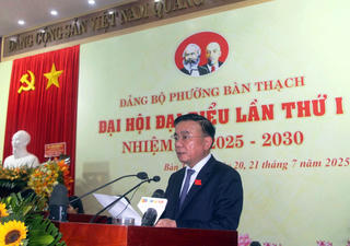 Thường trực Ban Bí thư Trần Cẩm Tú dự Đại hội đại biểu Đảng bộ phường Bàn Thạch