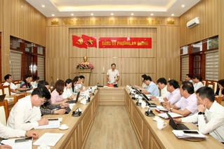 Lãnh đạo TP Hải Phòng góp ý dự thảo văn kiện đại hội đảng bộ các xã, phường
