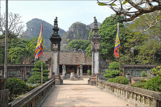 Ninh Bình: Phát huy giá trị di sản văn hóa, lễ hội, tín ngưỡng