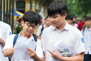 Thêm hơn 1.100 học sinh Hà Nội được tuyển vào lớp 10 công lập