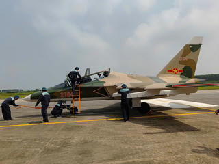 Ban bay Yak-130 đầu tiên cất cánh, sẵn sàng bay chào mừng Lễ kỷ niệm 80 năm Ngày Quốc khánh