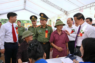 Phong trào “Toàn dân bảo vệ an ninh Tổ quốc” là nhiệm vụ trọng tâm, lâu dài