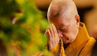 Người trí biết nhớ ơn và báo ơn