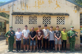 Biên Phòng Cao Bằng bắt giữ 8 đối tượng tổ chức cho người nước ngoài nhập cảnh trái phép