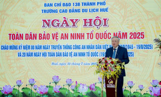 Phó Thủ tướng Thường trực Nguyễn Hòa Bình dự Ngày hội Toàn dân bảo vệ an ninh Tổ quốc tại TP Huế