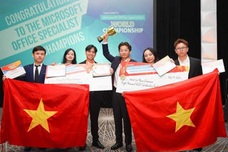 Sinh viên Việt Nam giành ngôi vô địch thế giới tại cuộc thi Tin học văn phòng Microsoft