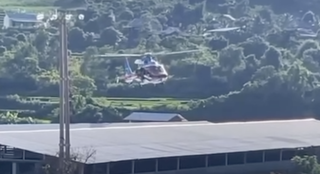 Sơn La: Trực thăng giải cứu thành công 8 người dân bị cô lập do mưa lũ 