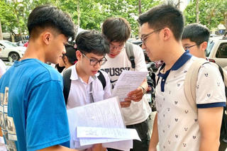'Lấy đà sớm' chuẩn bị các kỳ thi chuyển cấp