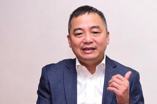 PGS.TS Nguyễn Lân Hiếu kỳ vọng "phủ sóng" máy phá rung ở nơi công cộng trong thành phố để cứu người đột tử