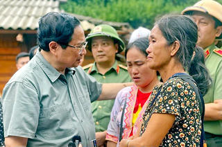 Chậm nhất tháng 9 này phải dựng lại nhà cho các hộ dân mất nhà do thiên tai