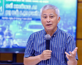 Bài 2: Cần đặt người dân làm trung tâm khi kiến tạo không gian văn hóa, thương mại 