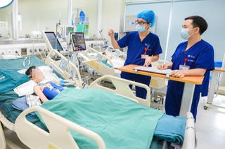 Tuyệt đối không dốc ngược trẻ đuối nước