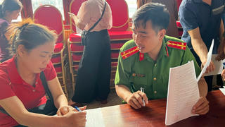 Tăng cường quản lý các loại hình kinh doanh, dịch vụ, chuẩn bị cho mùa lễ hội Đền Bảo Hà