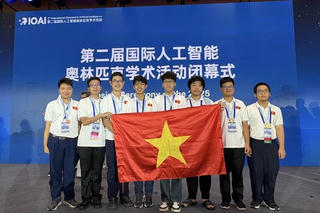 Cả 8 thí sinh đều giành huy chương, Việt Nam lọt top 4 tại IOAI 2025