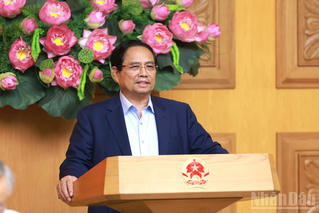 Thủ tướng Phạm Minh Chính làm việc với Ban Nghiên cứu phát triển kinh tế tư nhân