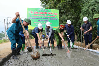 Võ Lao (Lào Cai): “Tự nguyện dịch rào, đồng lòng hiến đất” vì mình, vì cộng đồng