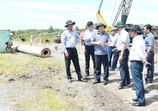 Cà Mau: Tăng tốc giải ngân vốn đầu tư công, tháo gỡ vướng mắc các dự án trọng điểm