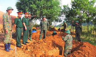 Quy tập thêm 1 hài cốt liệt sĩ tại xã Khe Sanh (Quảng Trị)