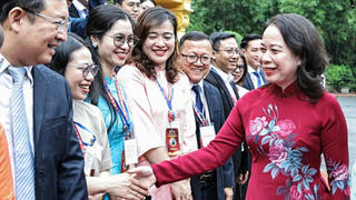 Người tài có thể đóng góp từ xa trong kỷ nguyên vươn mình