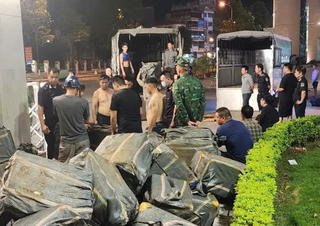 Lào Cai: Bắt giữ hơn 10 tấn thực phẩm đông lạnh nhập lậu trước khi đi sâu vào nội địa