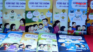 ThS. Lê Thị Thuý Sen: Không chỉ là tiền bạc, giáo dục tài chính hướng tới bồi đắp nhân văn