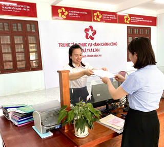Cao Bằng: Cán bộ tư pháp tận tình gỡ vướng, hết sức phục vụ người dân đến làm thủ tục hành chính trong lĩnh vực hộ tịch

