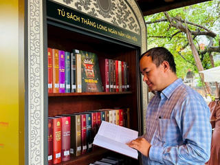 Hơn 1.000 đầu sách quý được trưng bày tại Văn Miếu – Quốc Tử Giám