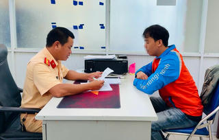 Xử lý thanh niên lái ô tô kéo xe tự chế để quay TikTok ở Huế