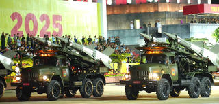 Mãn nhãn dàn khí tài hiện đại trong buổi hợp luyện diễu binh A80