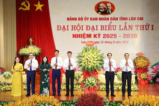 Đảng bộ UBND tỉnh Lào Cai: Quyết tâm xây dựng chính quyền kiến tạo, hành động vì nhân dân