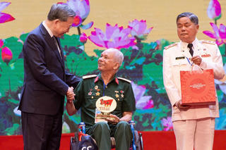 Có những thanh xuân làm nên đất nước