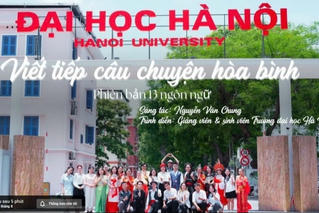 Sinh viên Đại học Hà Nội  “Viết tiếp câu chuyện hòa bình” bằng 13 ngôn ngữ