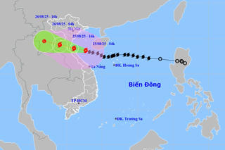 Bão số 5 giật cấp 17, tiến sát đất liền các tỉnh Nghệ An - Quảng Trị