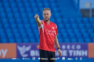 Ông Polking quyết đánh bại Macarthur FC