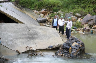 Quảng Trị xác định các điểm sạt lở, chia cắt do mưa lũ để chủ động ứng phó