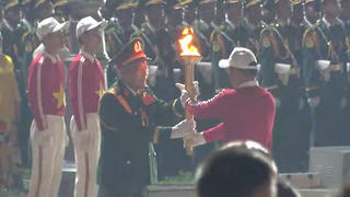 Ai sẽ là người được trao để thắp ngọn lửa truyền thống tại Lễ kỷ niệm Quốc khánh mùng 2/9 năm nay? 