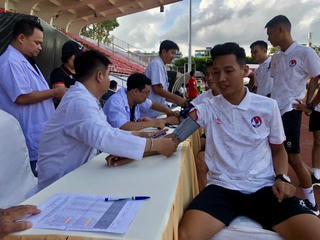 Kiểm tra y tế cho các trọng tài 
