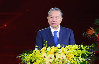 Tổng Bí thư Tô Lâm: Cần cơ cấu lại đội ngũ cán bộ, công chức, sàng lọc những cán bộ yếu kém