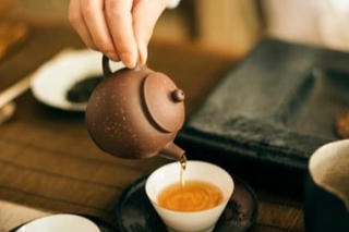 Nghe chuông, uống trà